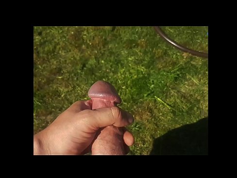 ❤️ Hot hottie får den rosa fitten hennes knullet og kommer med en sprut i en sommerhage ❤ Jævla video på porno no.tuberxxx.ru ❌️❤